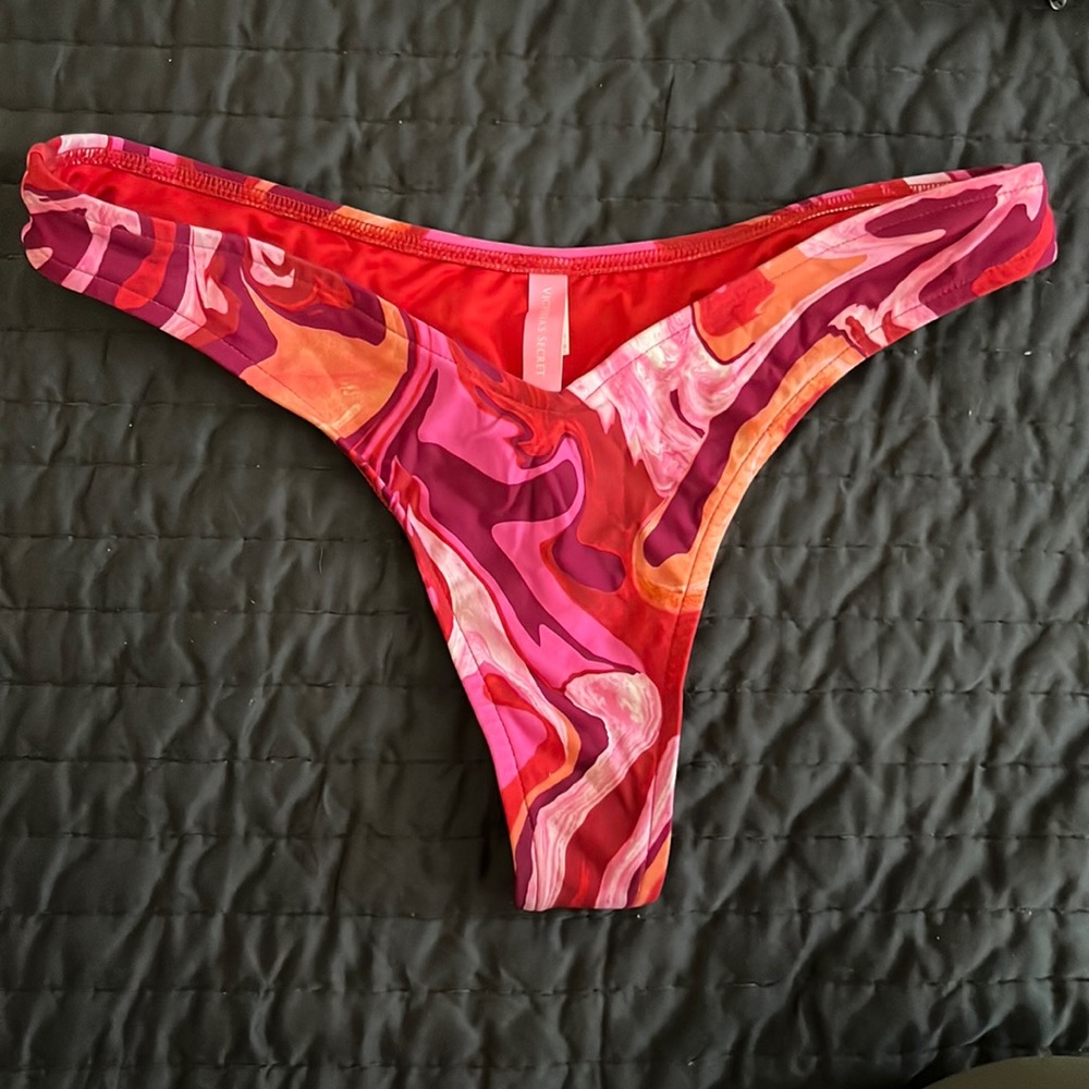 VS Thong Bikini Bottom